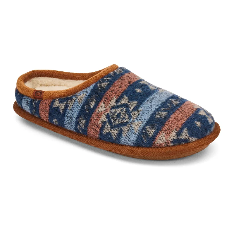 Women's Knitted Cable Pattern Slippers with a Non - Slip Sole in Cream for Indoor Comfort Supai™ (Clearance) Women's Knitted Cable Pattern Slippers with a Non - Slip Sole in Cream for Indoor Comfort Supai™ (Clearance)