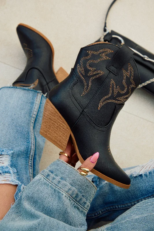 Festival Playlist Cowgirl Boots - Black